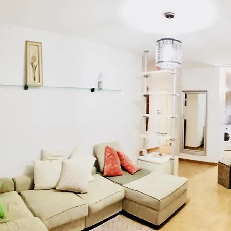 Ferienwohnung Fur 2 Personen Ca 57 Qm In Cristianos, Teneriffa Westkuste Von Teneriffa לוס כריסטיאנוס